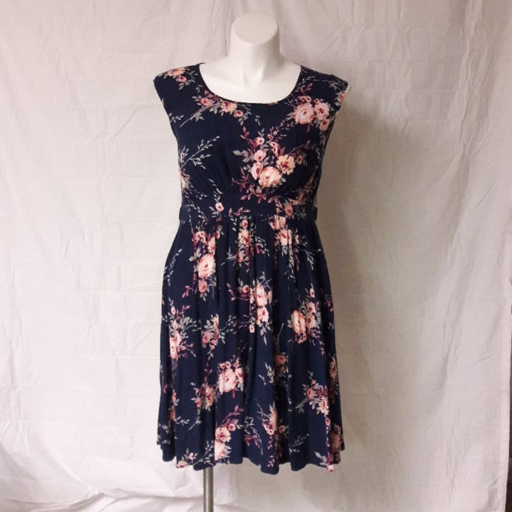 Torrid Floral dress, SZ 0